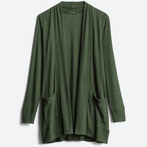 Pink Clover Cardigan NWT - Picture 1 of 7